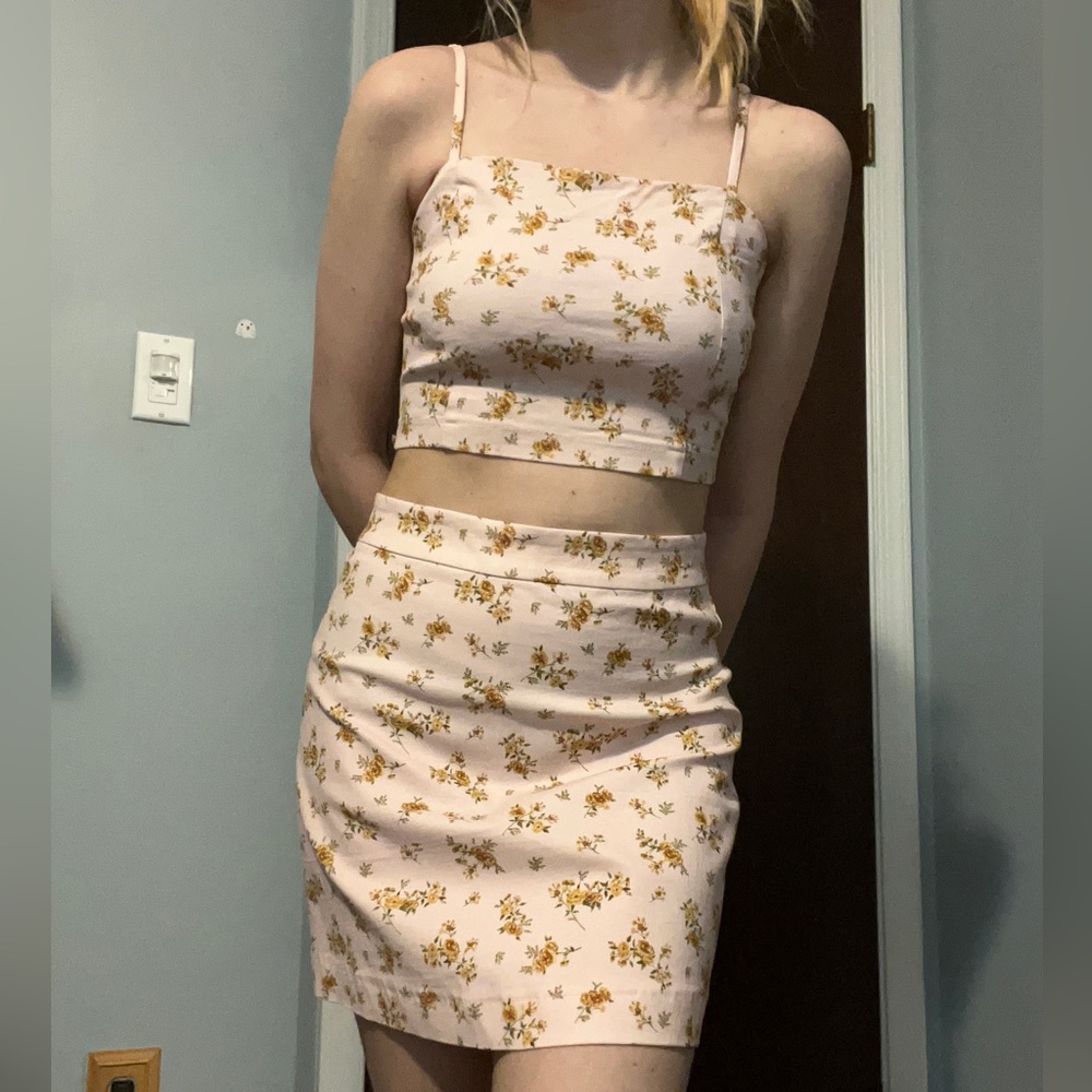 Cute Floral Dresses!